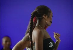 New ๐ฅ TELFAR Jewelry Medium Logo Hoop Earring - Gold โจ 9 TELFAR Jewelry Medium Logo Hoop Earring - Gold