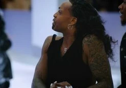 TELFAR Jewelry Logo Pendant - Gold