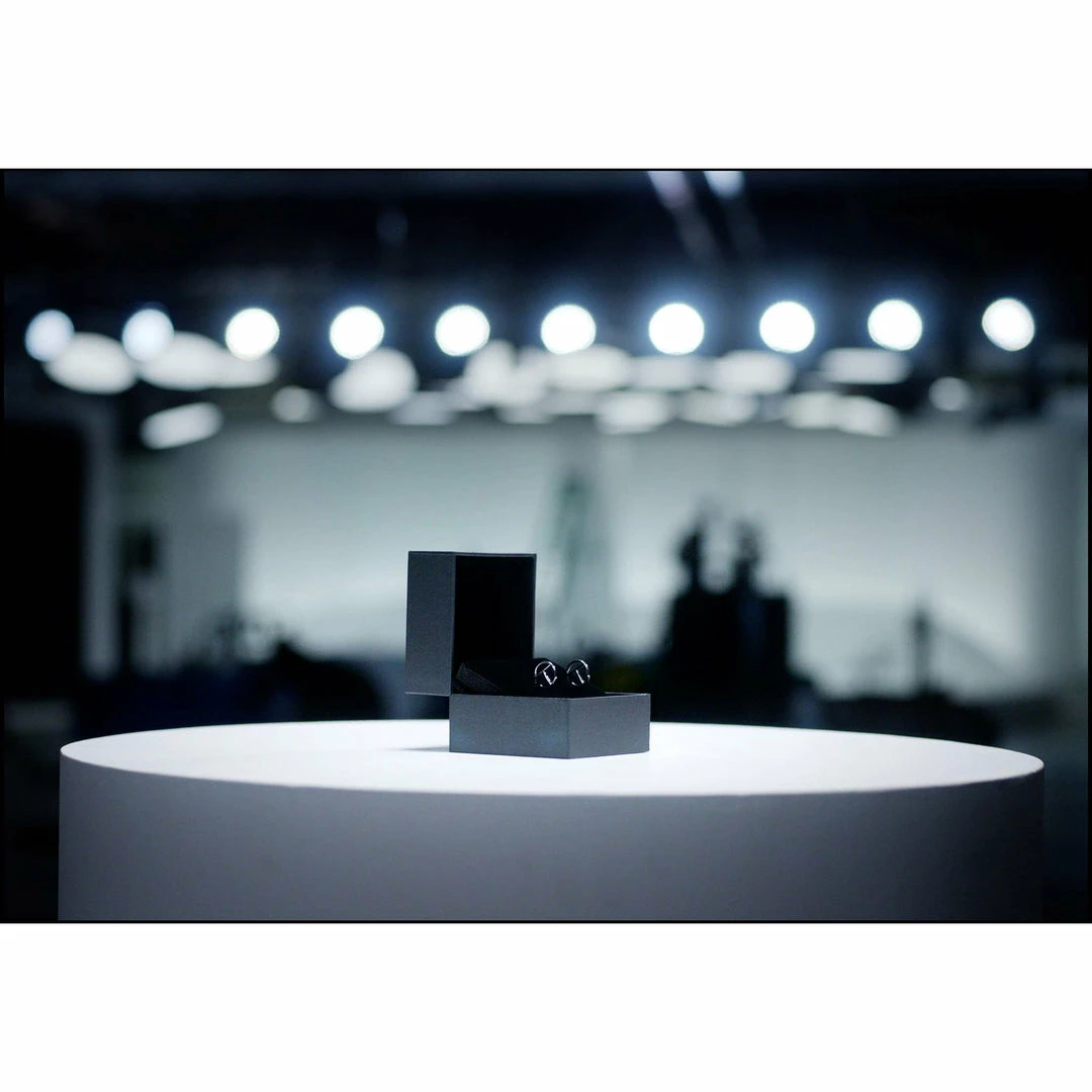 Discount β TELFAR Small Logo Hoop Earring - Silver Jewelry π 3 TELFAR Small Logo Hoop Earring - Silver Jewelry